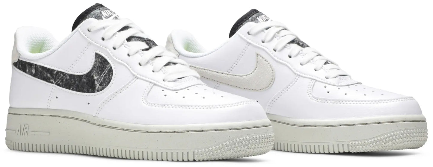 Nike Wmns Air Force 1 '07 SE 'Recycled Wool Pack - White Black'