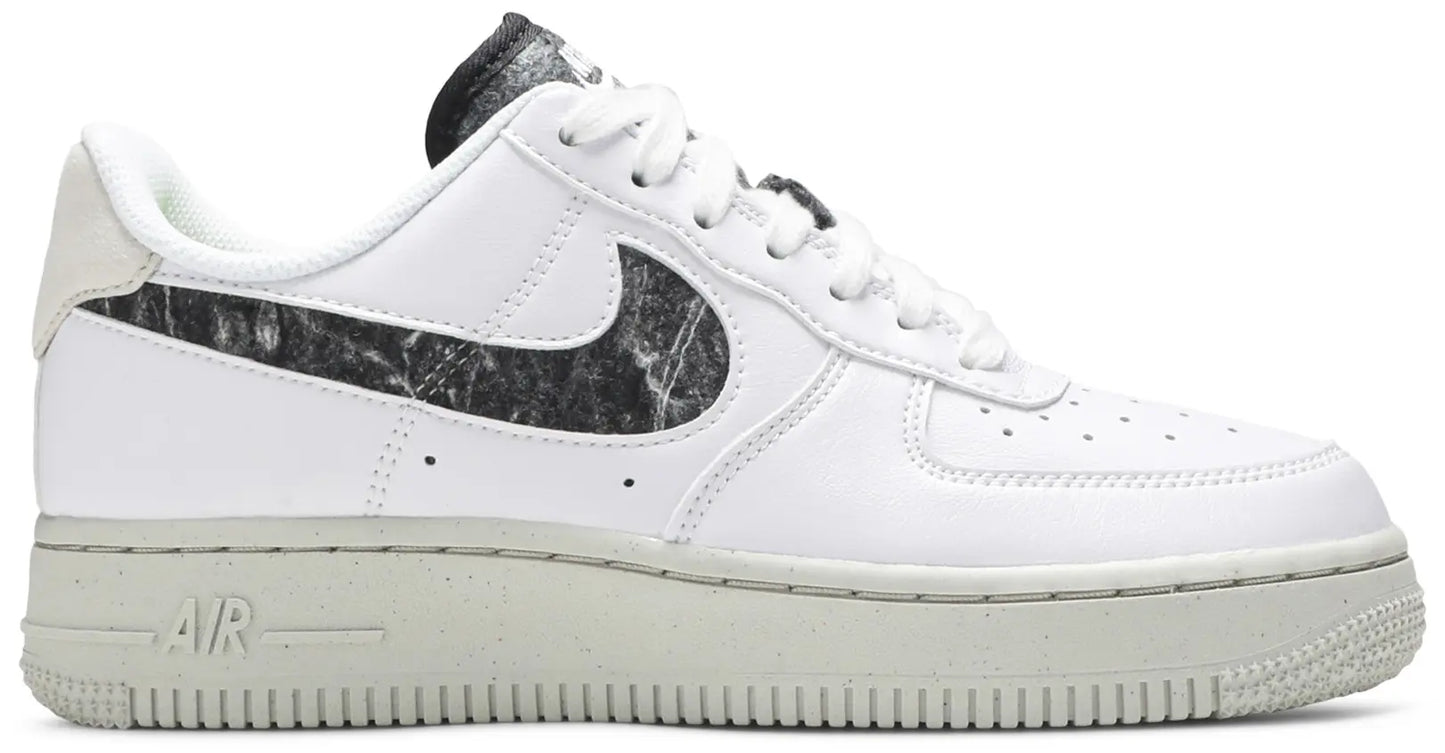 Nike Wmns Air Force 1 '07 SE 'Recycled Wool Pack - White Black'