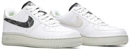 Nike Wmns Air Force 1 '07 SE 'Recycled Wool Pack - White Black'