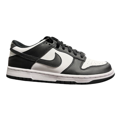 Nike - Dunk Low