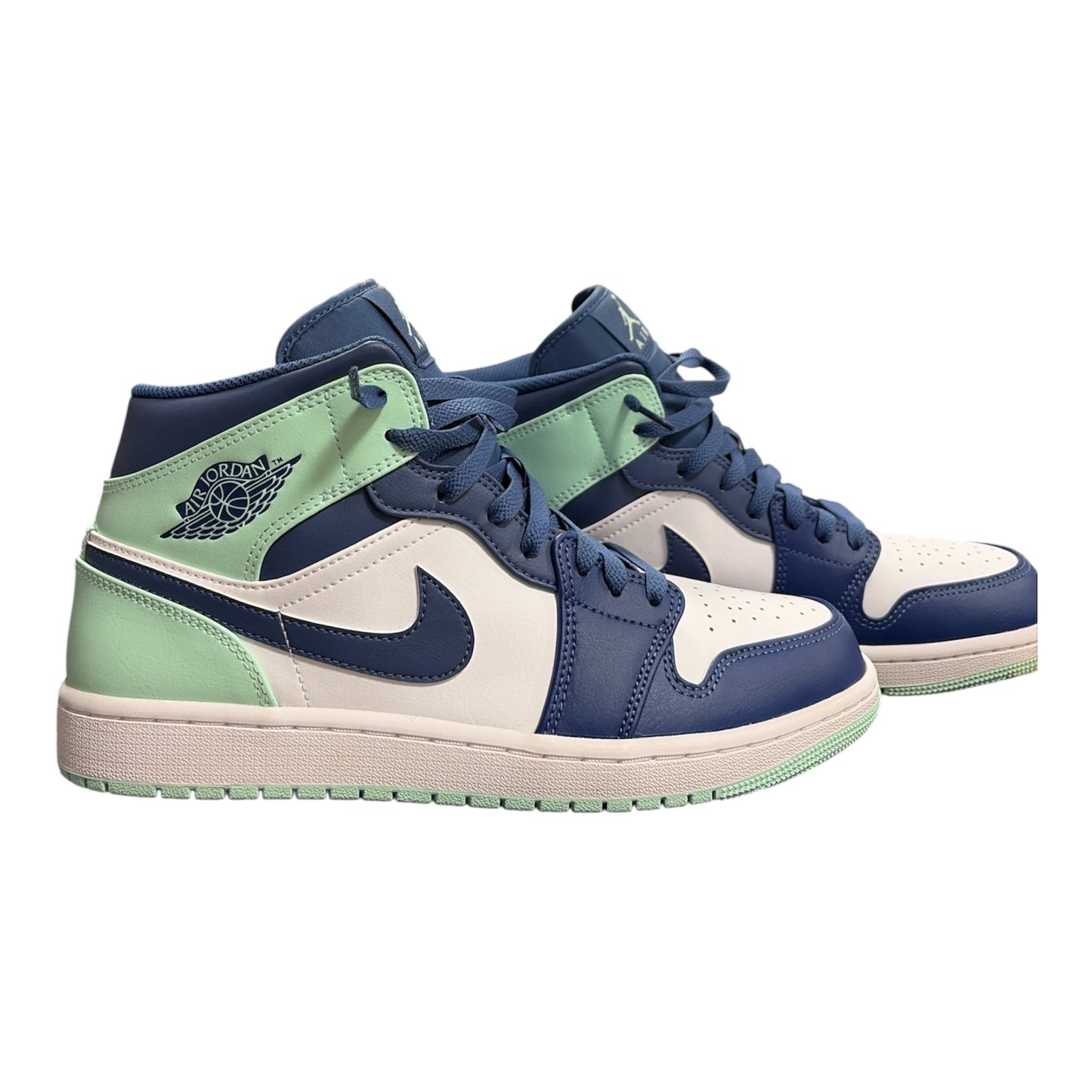 Air Jordan 1 Mid