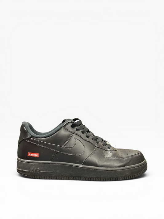 Air Force Supreme noir