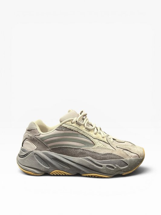 Yeezy 700 Boost